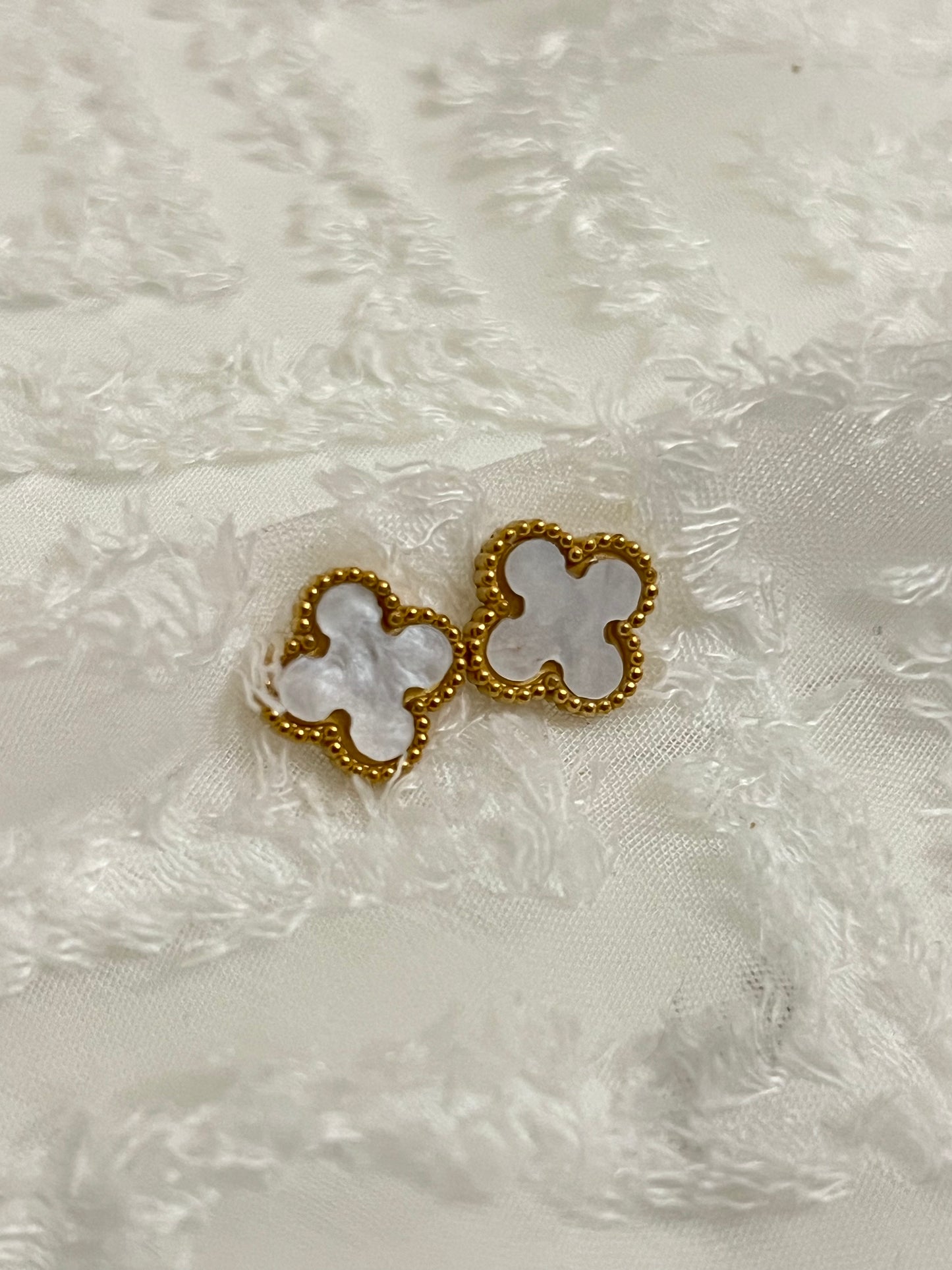 BOUCLES D’OREILLES TRÈFLE