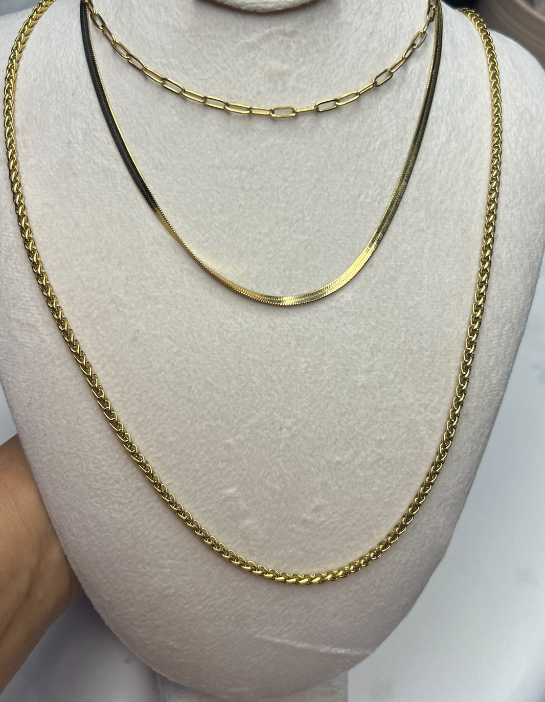 Collier 3