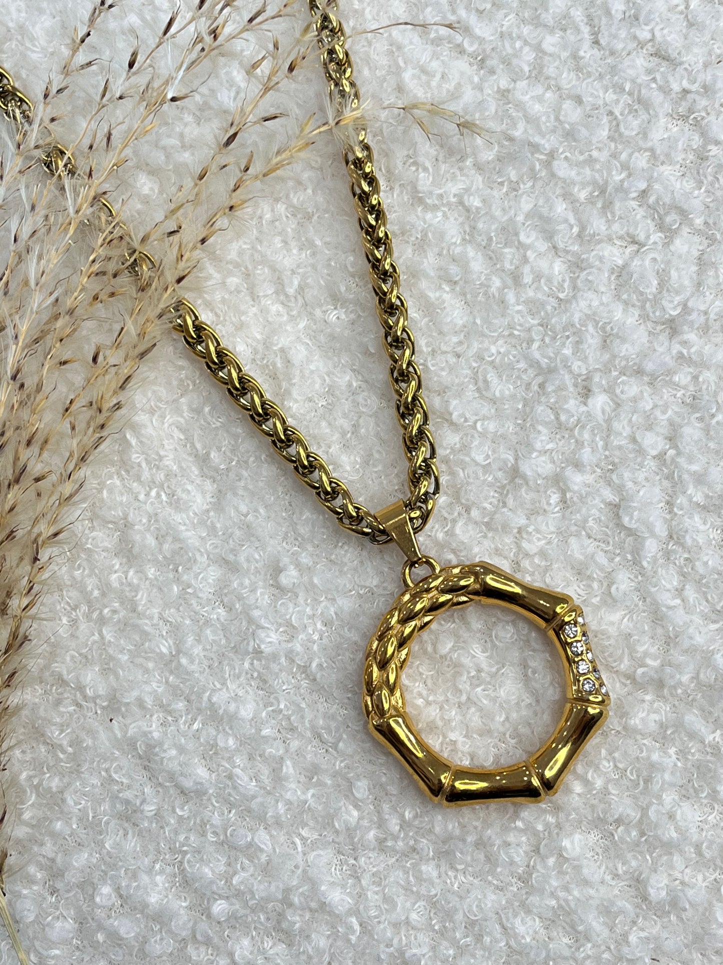 Collier