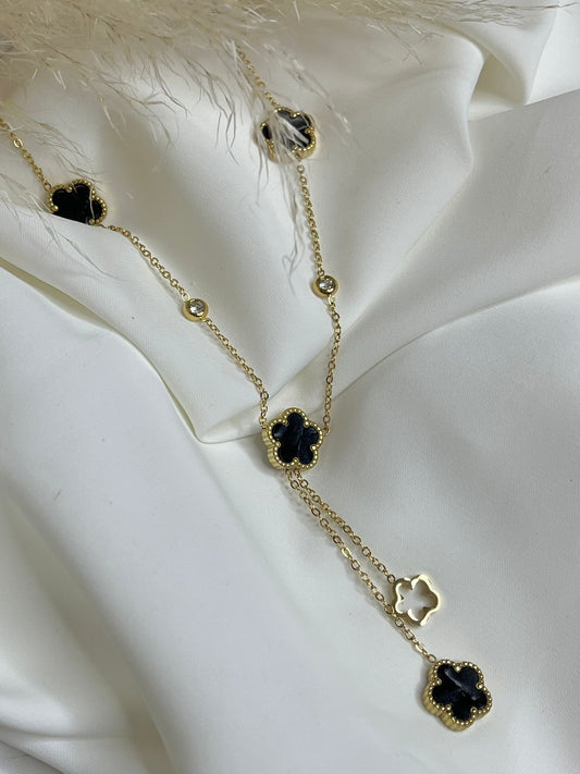 Collier trèfle noir