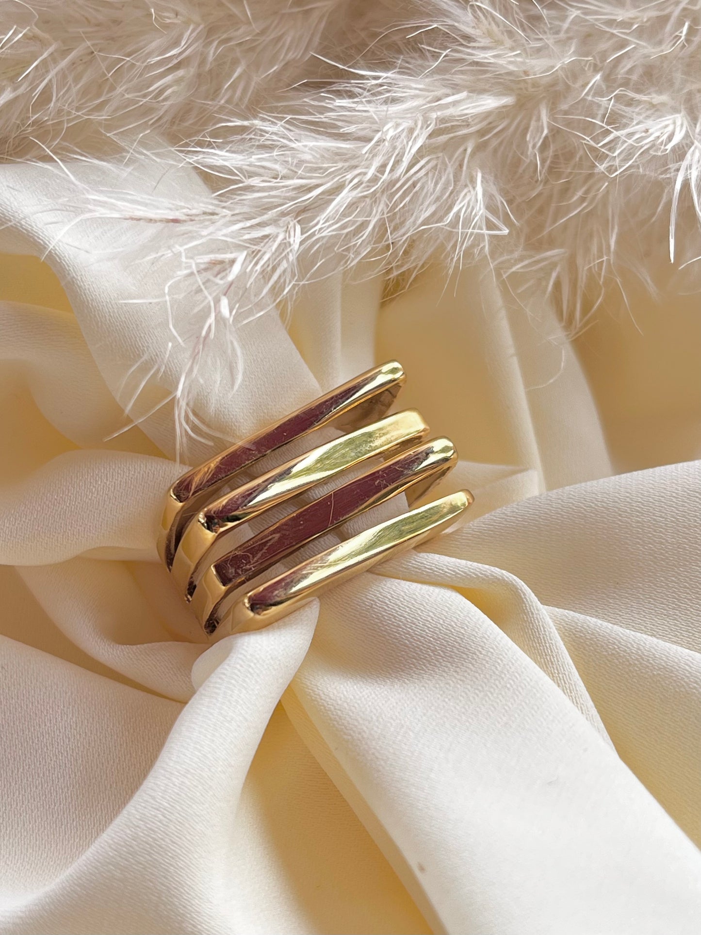 Bague carré