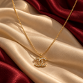 Collier Chanel