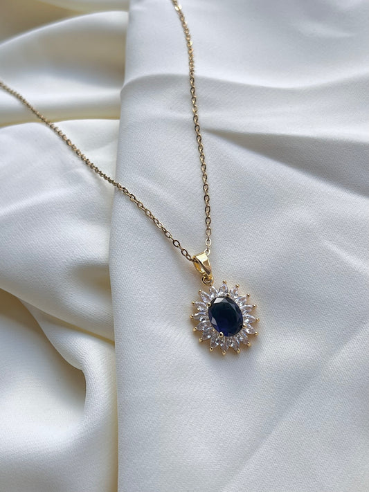 Collier saphir (bleu marine)