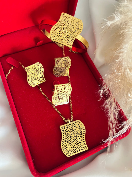 Ensemble 4 pièces avec bague réglable