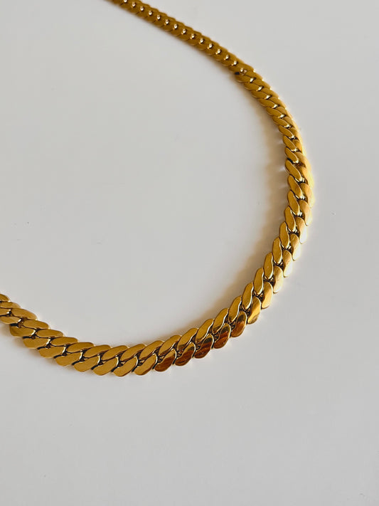 Collier ras de cou