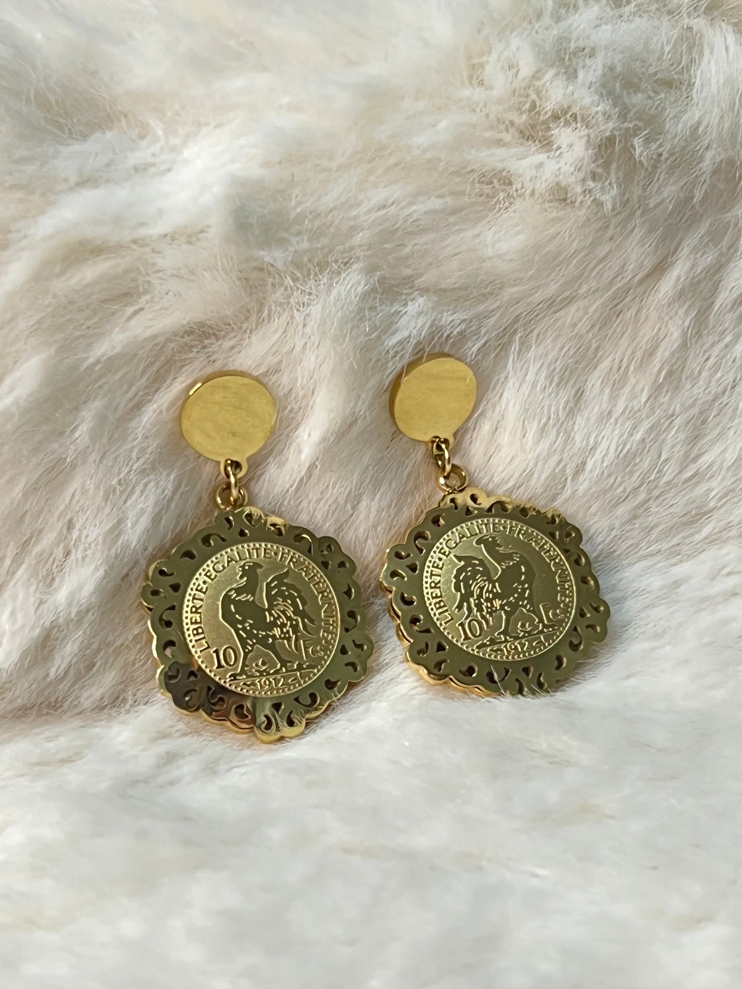 BOUCLES1 D’OREILLES COQ