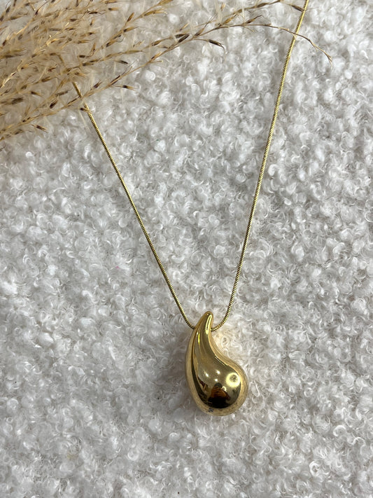 Collier goutte