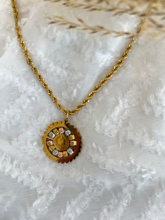 Collier coq