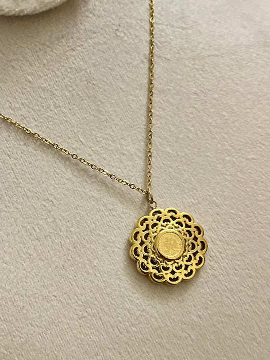 Collier coq